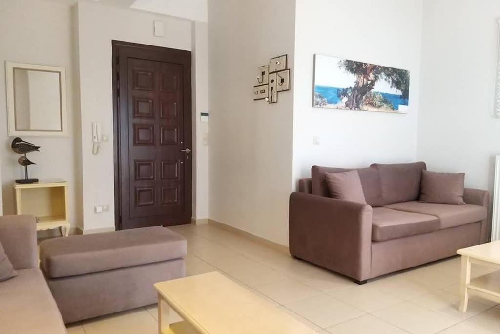 New, Modern, Bright And Independent Apartment 83 M2, With Garden, 5Min To The Beach And The City Center Kalamata Dış mekan fotoğraf