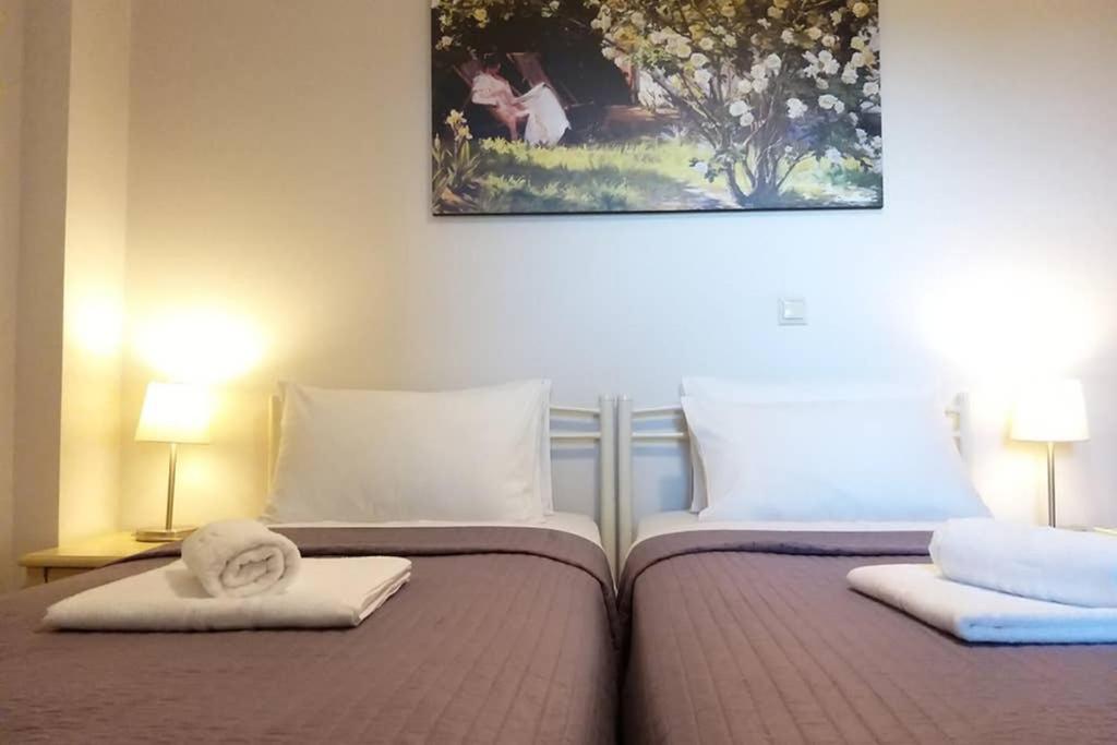 New, Modern, Bright And Independent Apartment 83 M2, With Garden, 5Min To The Beach And The City Center Kalamata Dış mekan fotoğraf